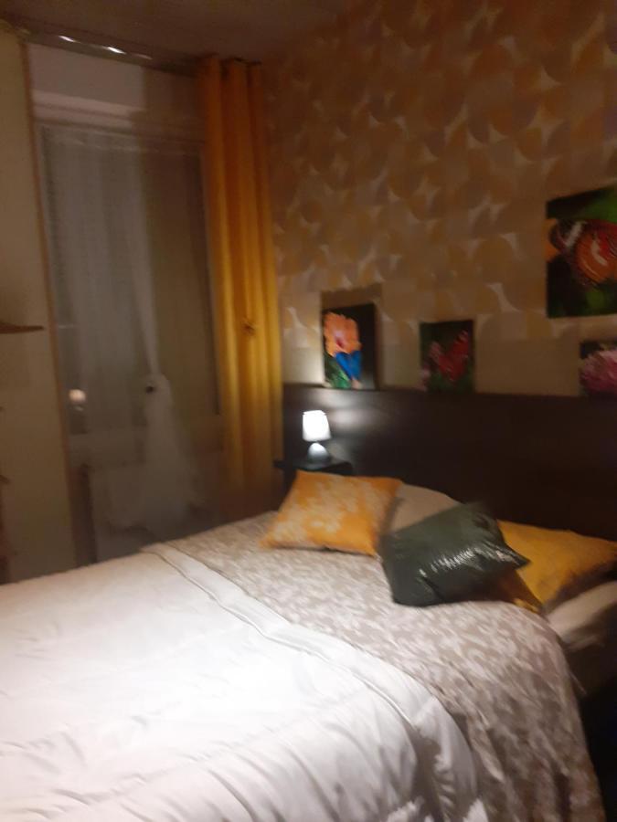 Hotel Le Kamelia Salles  Eksteriør bilde